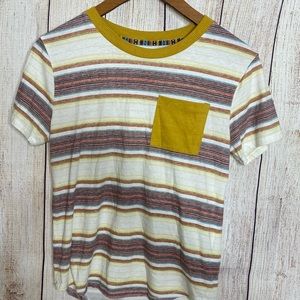 Cute VNTG looking stripes short sleeve with pocket